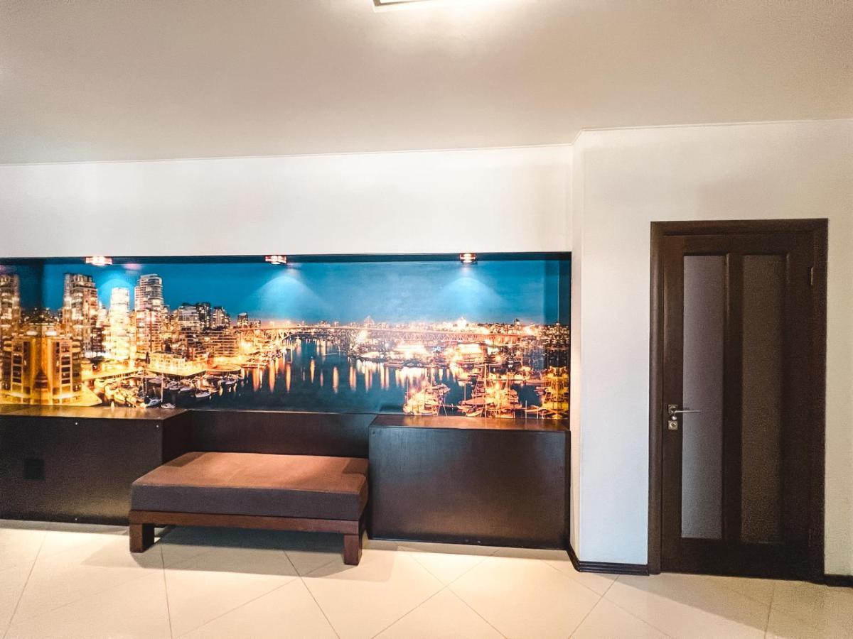 Cozy Apartments On The Left Bank Kiev Exterior foto